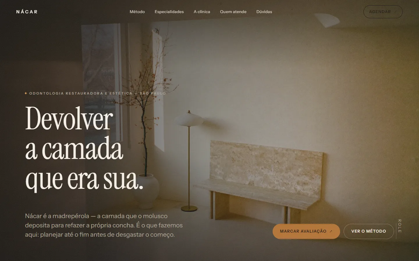 Home screen of the Nácar Odontologia concept project